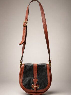 Fossil Black and Brown Leather Saddle Crossbody Bag